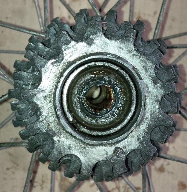 Body van cassette draait door, hoe te demonteren/repareren - Fiets.nl